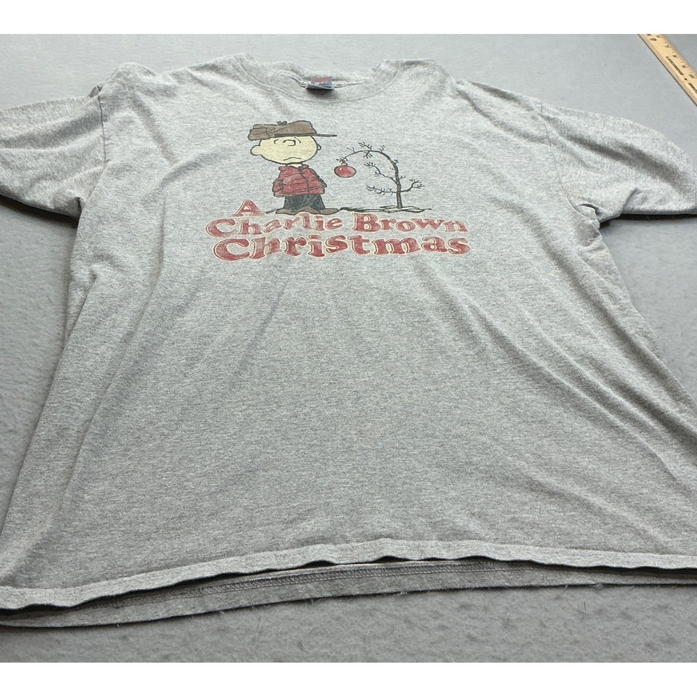 Peanuts Vintage Charlie Brown Christmas T-Shirt Graphic Gray XL Holiday Tee